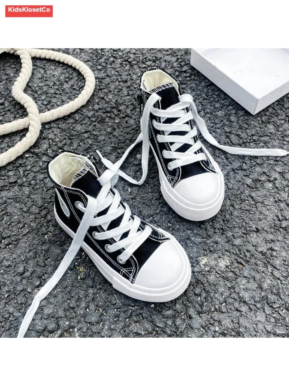 Kids High Top Zipper Canvas Sneakers Black White